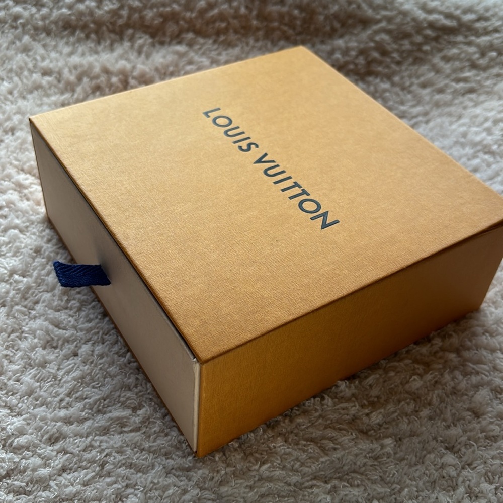 Louis Vuitton Compact Box - Picture 3 of 5